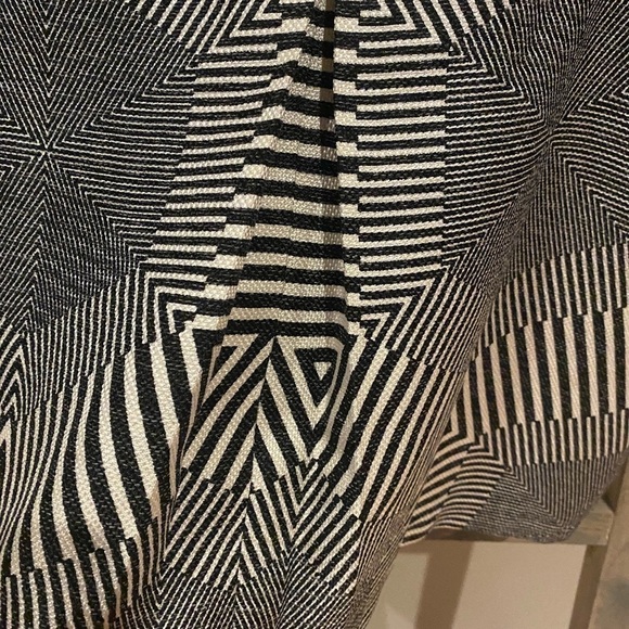 Anthropologie HD In Paris Womens Geomaze Top - Picture 3 of 5